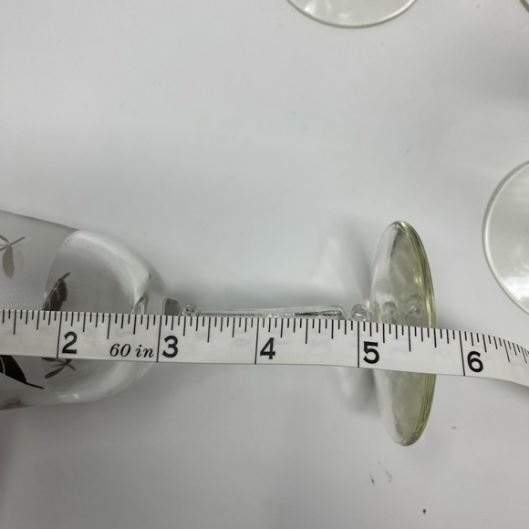 Set of 6 Vintage Wine Glasses - Picture 11 of 11